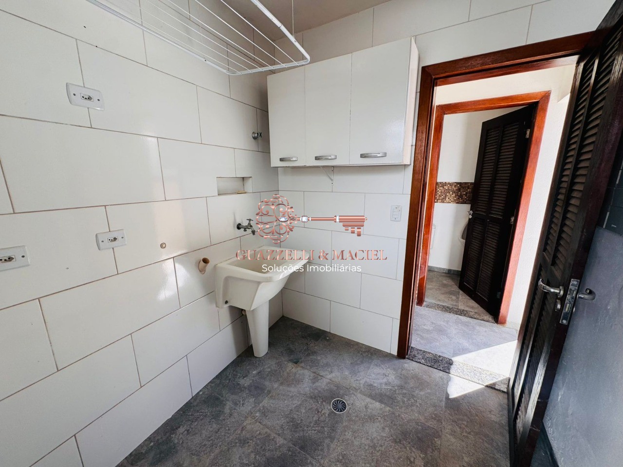 Casa em Jardim Villaça, São Roque - Sobrado de Alto Padrão com Vista Fantástica em São Roque! - Foto 49