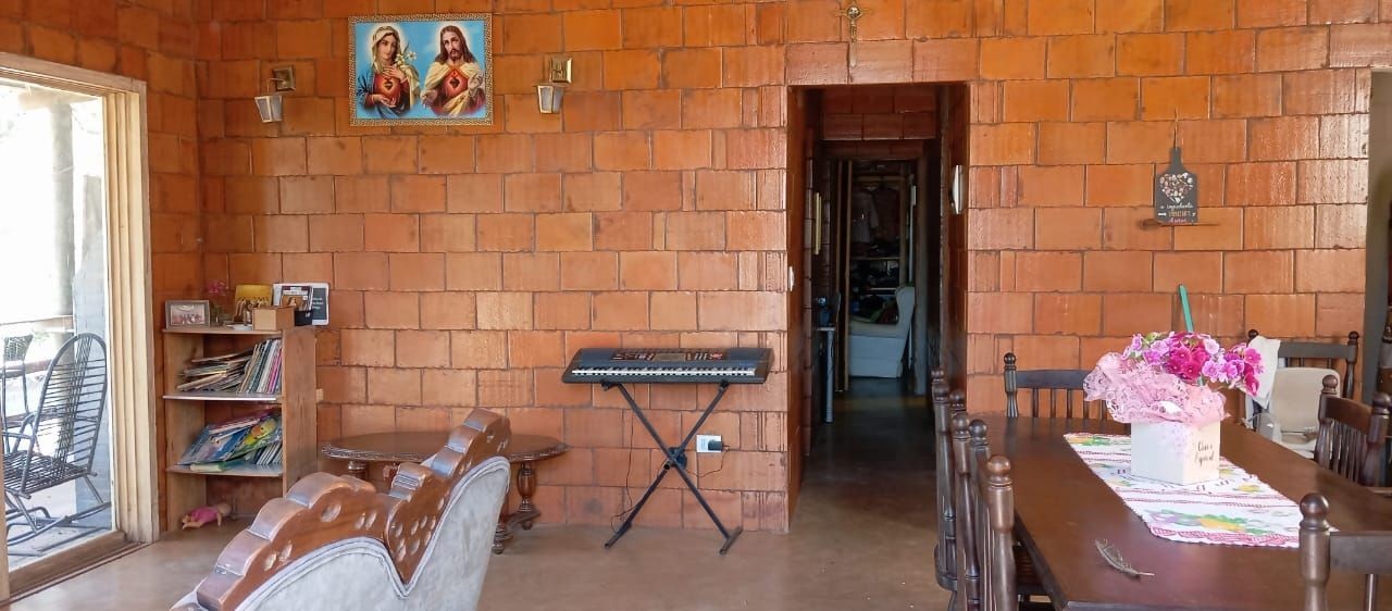 Chácara em Pousada dos Bandeirantes, ARAÇARIGUAMA - Chácara à venda em Araçariguama-SP, bairro Pousada dos Bandeirantes: 2 quartos, 1 suíte, 1 sala, 3 banheiros, 3 vagas, 180m². - Foto 4