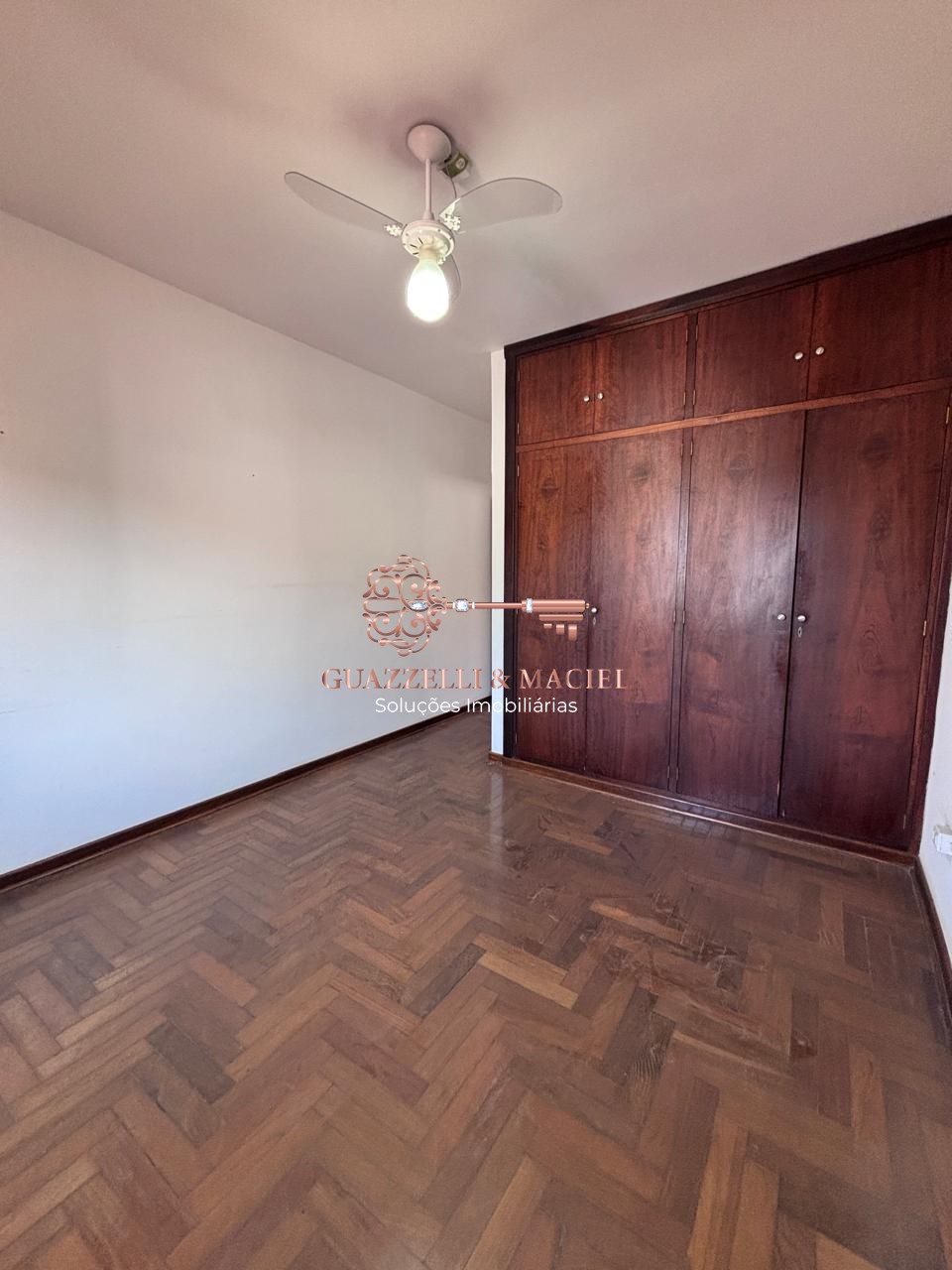 Casa em ESPLANADA MENDES MORAES, SÃO ROQUE - Imperdível oportunidade: Casa à venda em São Roque-SP, bairro Esplanada Mendes Moraes, 3 quartos, 1 suíte, 2 salas, 3 banheiros, 2 vagas de garagem, 159m². - Foto 13