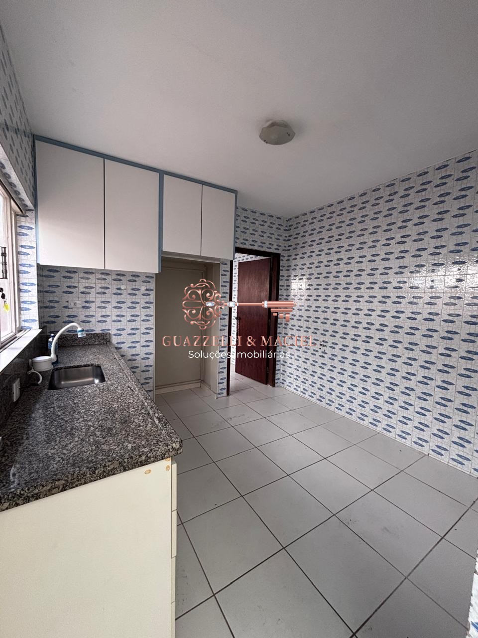 Casa em ESPLANADA MENDES MORAES, SÃO ROQUE - Imperdível oportunidade: Casa à venda em São Roque-SP, bairro Esplanada Mendes Moraes, 3 quartos, 1 suíte, 2 salas, 3 banheiros, 2 vagas de garagem, 159m². - Foto 2