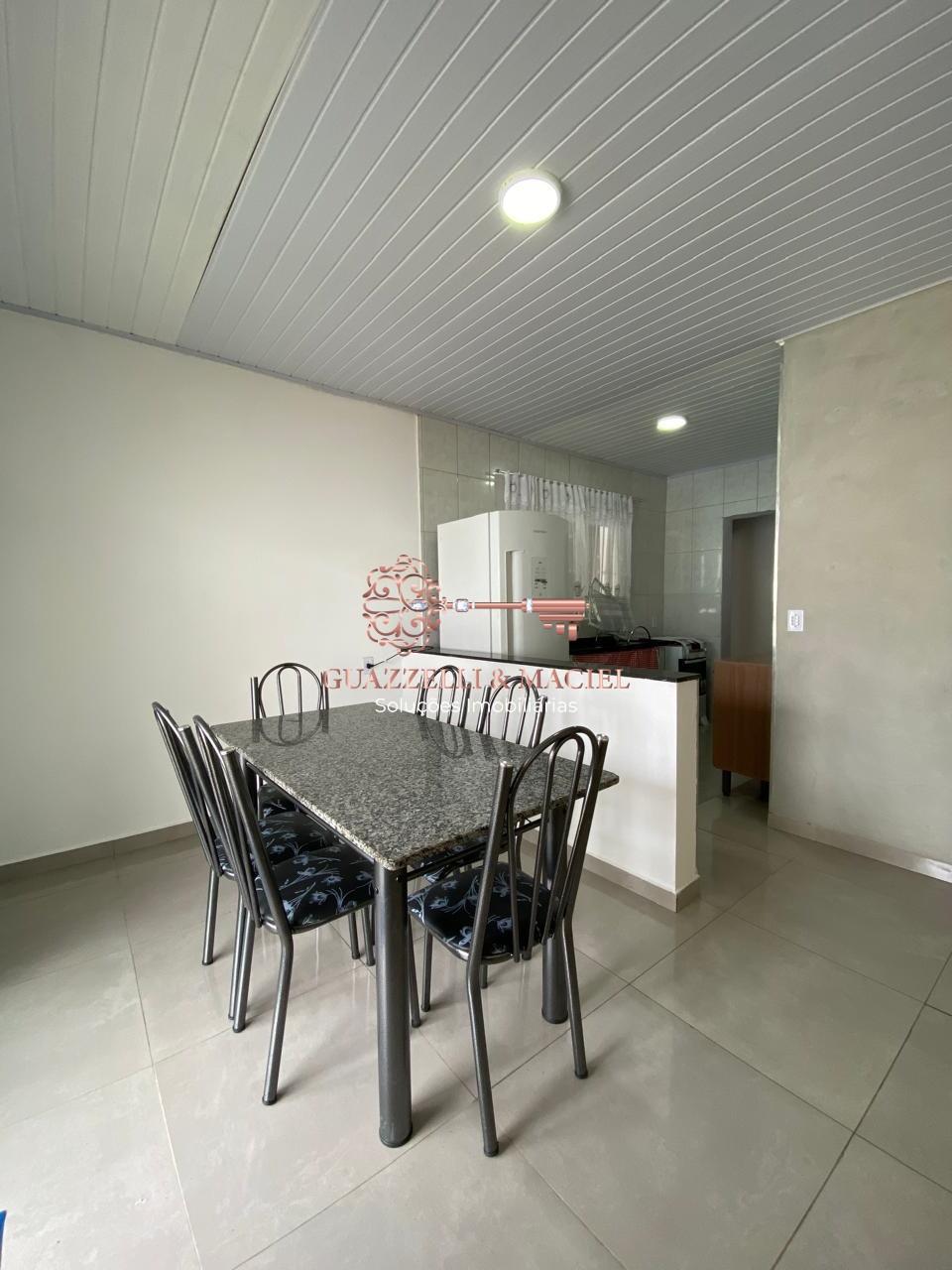 Casa em VILA VILMA (MAILASQUI), SÃO ROQUE - Imperdível Residência de 3 Quartos na Vila Vilma, São Roque-SP: 1 Suíte, 1 Sala, 2 Banheiros, 5 Vagas e 150m² de Área! - Foto 11