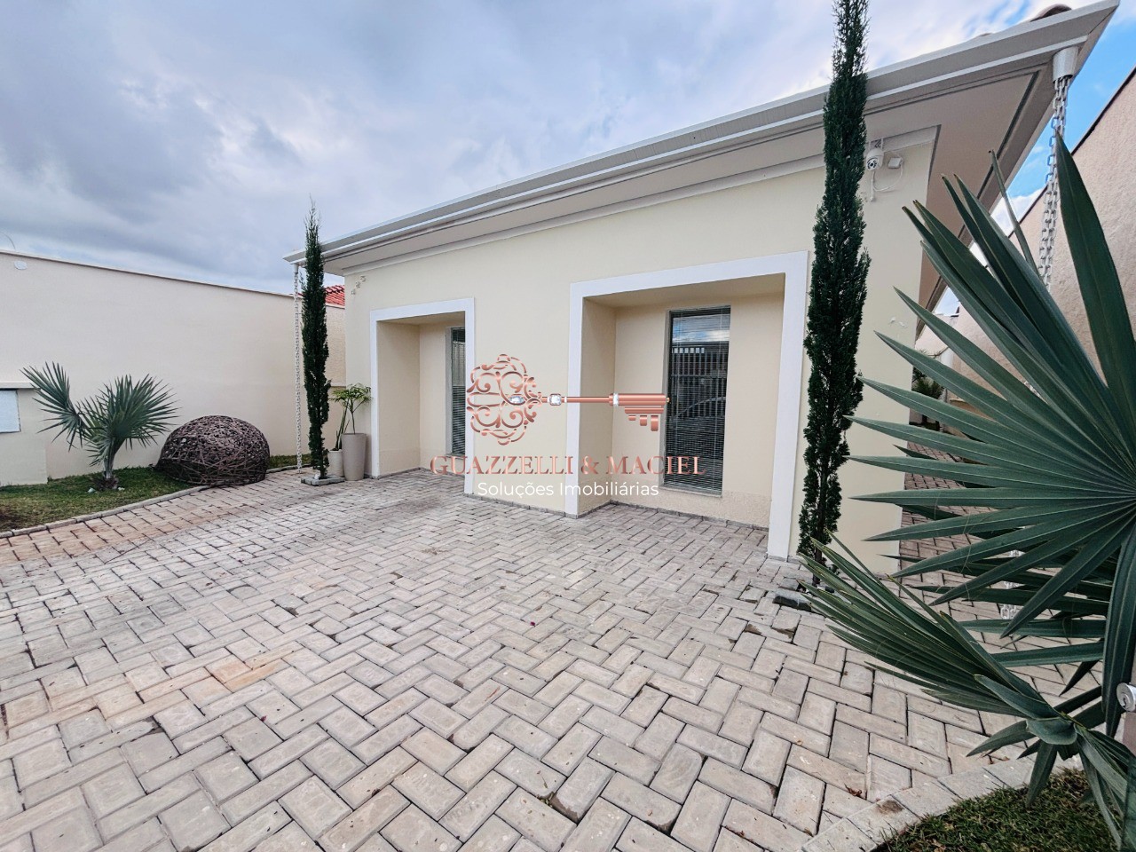 Casa em JARDIM MARIA TRINDADE, SÃO ROQUE - Imperdível oportunidade: Casa térrea em São Roque-SP, Jardim Maria Trindade, com 3 quartos, 1 suíte, 1 sala, 3 banheiros, 2 vagas de garagem, 180 m²! - Foto 1