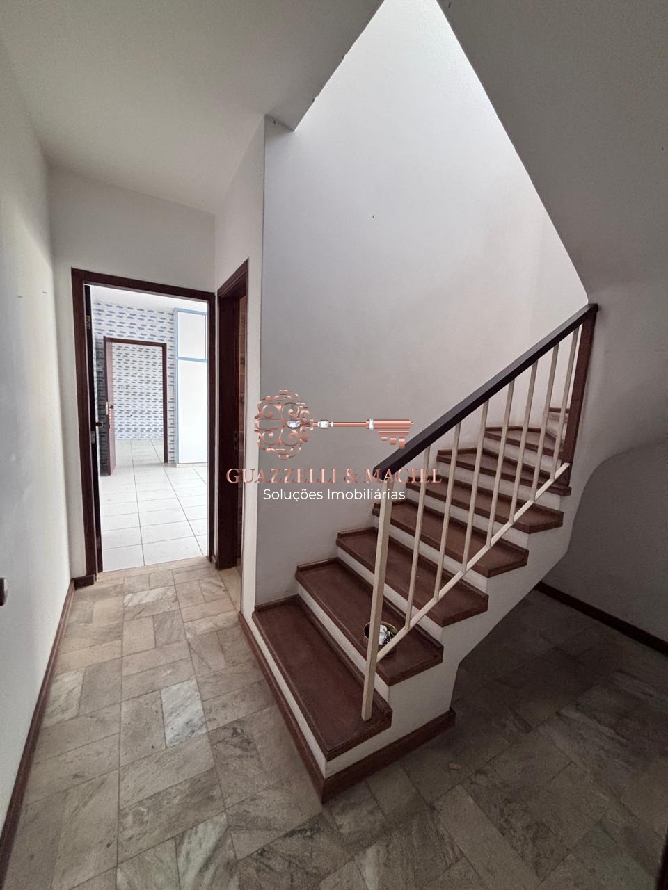 Casa em ESPLANADA MENDES MORAES, SÃO ROQUE - Imperdível oportunidade: Casa à venda em São Roque-SP, bairro Esplanada Mendes Moraes, 3 quartos, 1 suíte, 2 salas, 3 banheiros, 2 vagas de garagem, 159m². - Foto 6