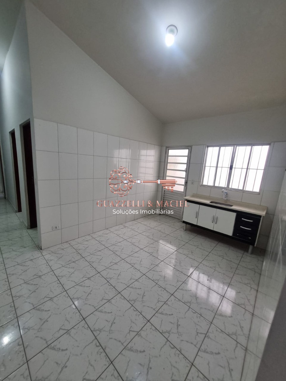 Casa em PAISAGEM COLONIAL, SÃO ROQUE - Imperdível! Casa à venda em São Roque-SP, bairro Paisagem Colonial, 2 quartos, 1 suíte, 1 sala, 1 banheiro, 1 vaga, 65m². - Foto 5