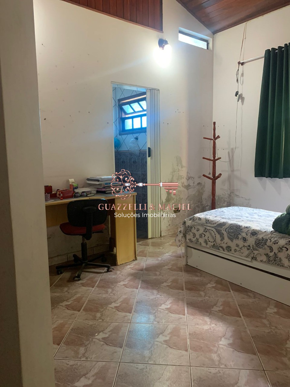 Casa em JARDIM MOSTEIRO, SÃO ROQUE - Imperdível: Casa à venda em São Roque-SP, Jardim Mosteiro, 3 quartos, 1 suíte, 2 salas, 2 banheiros, 4 vagas, 130m². - Foto 15