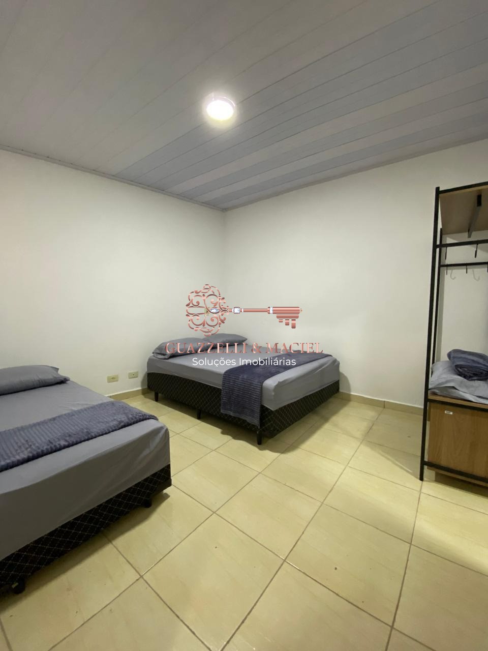 Casa em VILA VILMA (MAILASQUI), SÃO ROQUE - Imperdível Residência de 3 Quartos na Vila Vilma, São Roque-SP: 1 Suíte, 1 Sala, 2 Banheiros, 5 Vagas e 150m² de Área! - Foto 26
