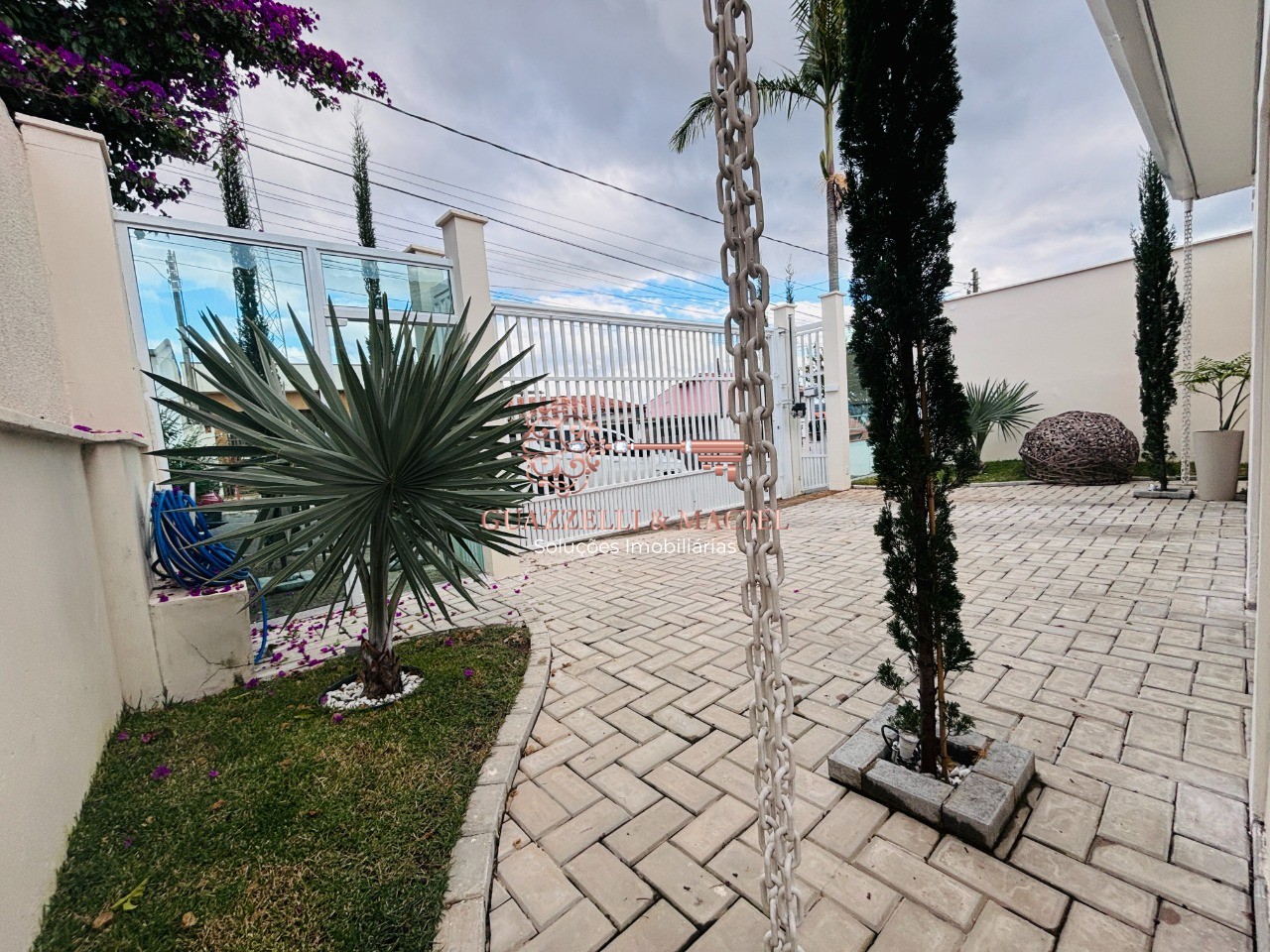 Casa em JARDIM MARIA TRINDADE, SÃO ROQUE - Imperdível oportunidade: Casa térrea em São Roque-SP, Jardim Maria Trindade, com 3 quartos, 1 suíte, 1 sala, 3 banheiros, 2 vagas de garagem, 180 m²! - Foto 2