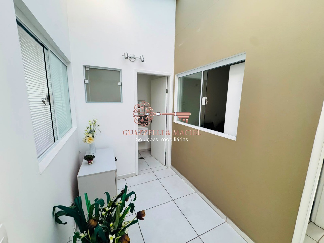 Comercial em Centro, MAIRINQUE - Sala Comercial para Locação em Mairinque-SP: 1 Sala, 1 Banheiro, 15,05 m² de Área no Bairro Ideal! - Foto 5