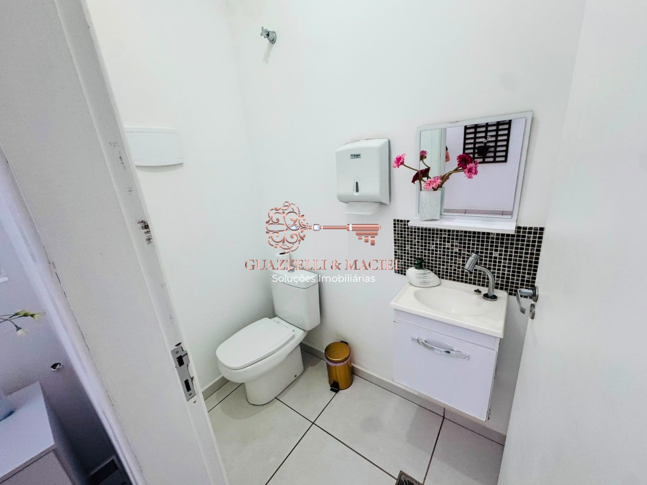 Comercial em Centro, MAIRINQUE - Sala Comercial para Locação em Mairinque-SP: 1 Sala, 1 Banheiro, 15,05 m² de Área no Bairro Ideal! - Foto 7