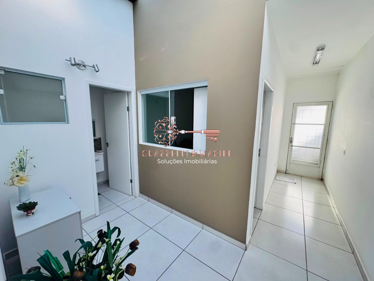 Comercial em Centro, MAIRINQUE - Sala Comercial para Locação em Mairinque-SP: 1 Sala, 1 Banheiro, 15,05 m² de Área no Bairro Ideal! - Foto 6