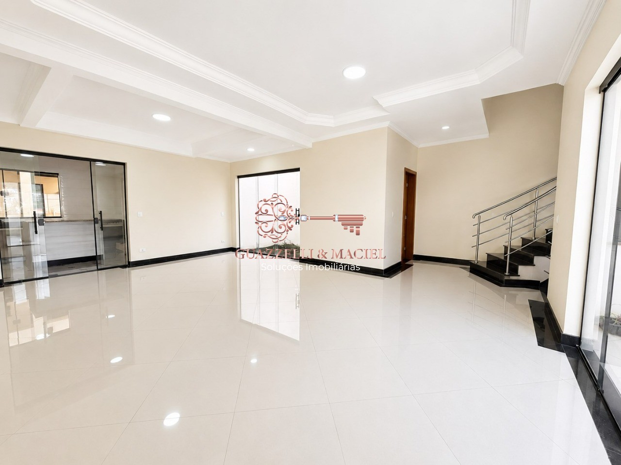 Casa em JARDIM MENY, SÃO ROQUE - Imperdível casa à venda em São Roque-SP, Jardim Meny: 4 quartos, 3 suítes, 1 sala, 4 banheiros, 3 vagas de garagem, 286m²! - Foto 14
