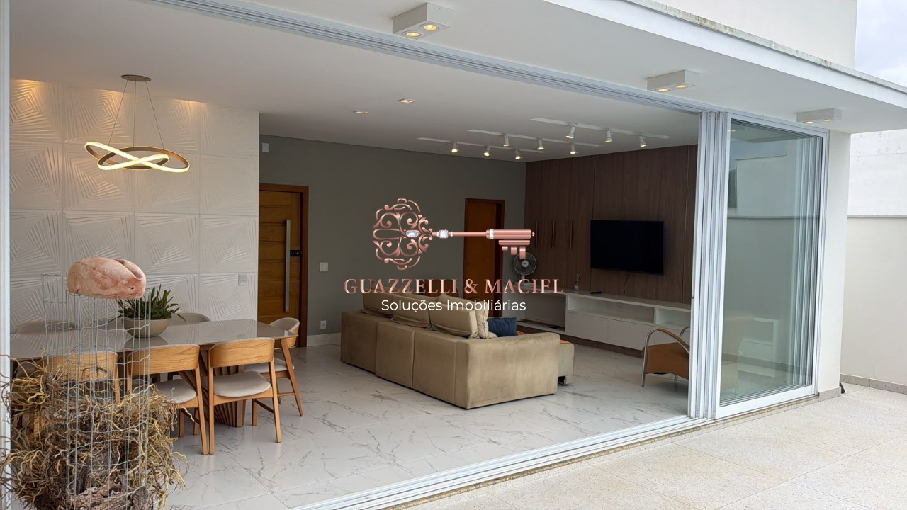 Condomínio em Trigal, MAIRINQUE - Casa em condomínio à venda em Mairinque-SP, bairro Trigal: 4 quartos, 1 suíte, 3 salas, 6 banheiros, 2 vagas, 230m². - Foto 4