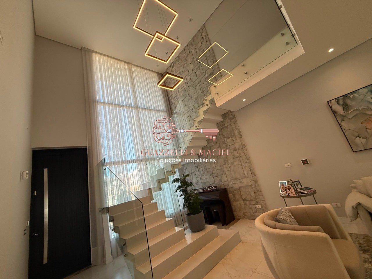 Condomínio em Trigal, MAIRINQUE - Espetacular casa em condomínio à venda em Mairinque-SP, bairro Trigal: 3 quartos, 3 suítes, 2 salas, 5 banheiros, 2 vagas, 313,93 m² - Foto 6