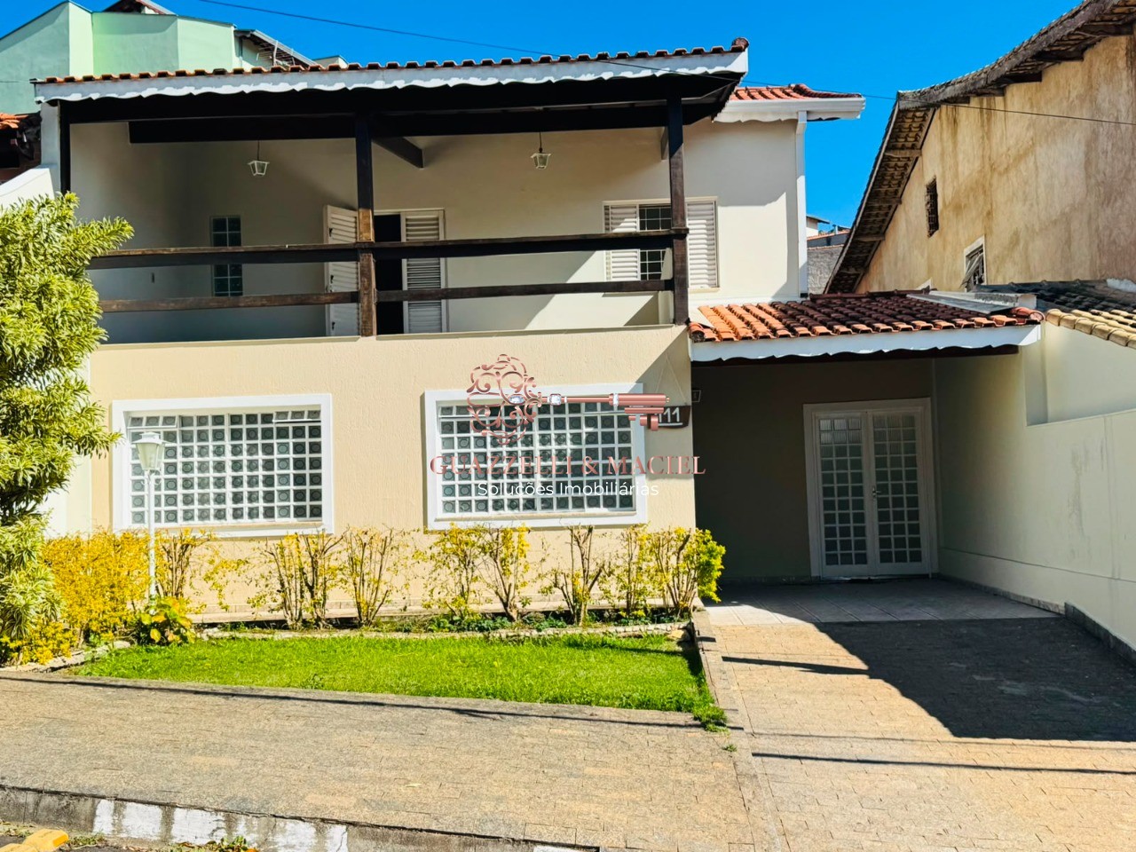 Condominio em VILA BORGHESI, SÃO ROQUE - Maravilhosa Casa em Condomínio na Vila Borghesi em São Roque-SP: 3 quartos, 1 suíte, 2 salas, 4 banheiros, 4 vagas, 284,32 m².