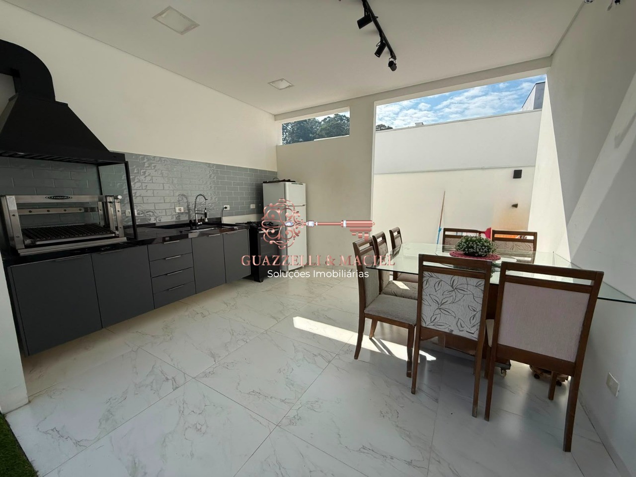 Condomínio em Trigal, MAIRINQUE - Espetacular casa em condomínio à venda em Mairinque-SP, bairro Trigal: 3 quartos, 3 suítes, 2 salas, 5 banheiros, 2 vagas, 313,93 m² - Foto 47