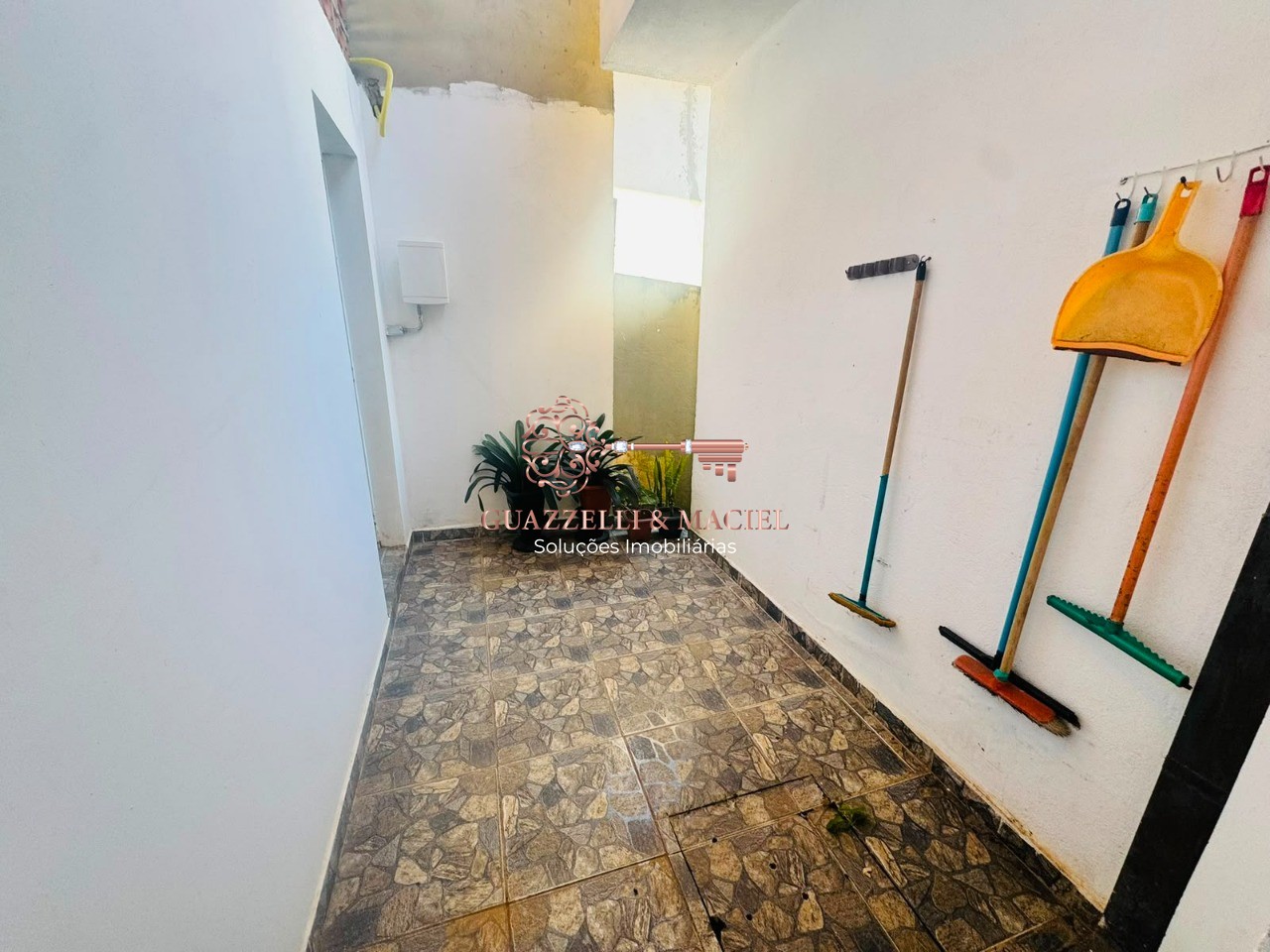 Casa em JARDIM BRASIL, SÃO ROQUE - Casa de 3 quartos à venda no Jardim Brasil, São Roque-SP: 195,91 m², 2 salas, 3 banheiros, 2 vagas de garagem. - Foto 10