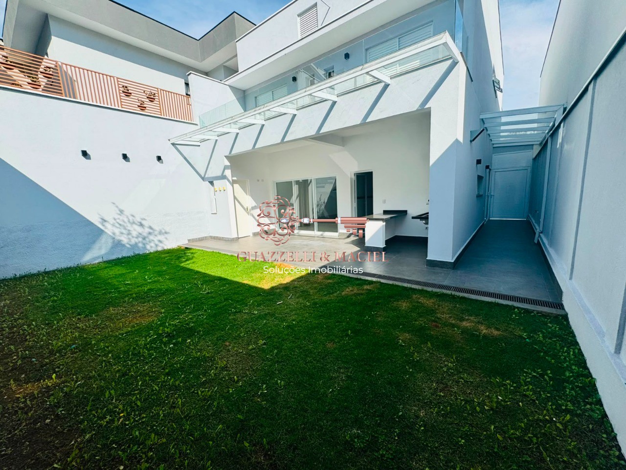 Condomínio em LOTEAMENTO VILLA DI ROMA, SÃO ROQUE - Casa em Condomínio de Luxo para Locação em São Roque-SP  3 Quartos, 1 Suíte, 2 Salas, 4 Banheiros, 4 Vagas, 200m² - Foto 22