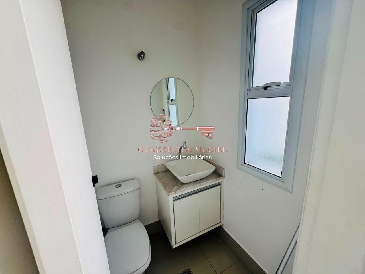 Condomínio em LOTEAMENTO VILLA DI ROMA, SÃO ROQUE - Casa em Condomínio de Luxo para Locação em São Roque-SP  3 Quartos, 1 Suíte, 2 Salas, 4 Banheiros, 4 Vagas, 200m² - Foto 6
