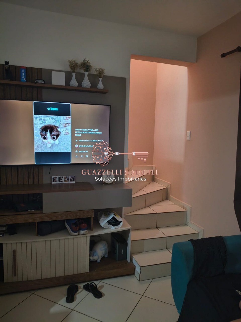 Casa em Reneville, MAIRINQUE - Imperdível: Casa à venda em Mairinque-SP, bairro Reneville com 2 quartos, 1 sala, 1 banheiro, 2 vagas de garagem. - Foto 3