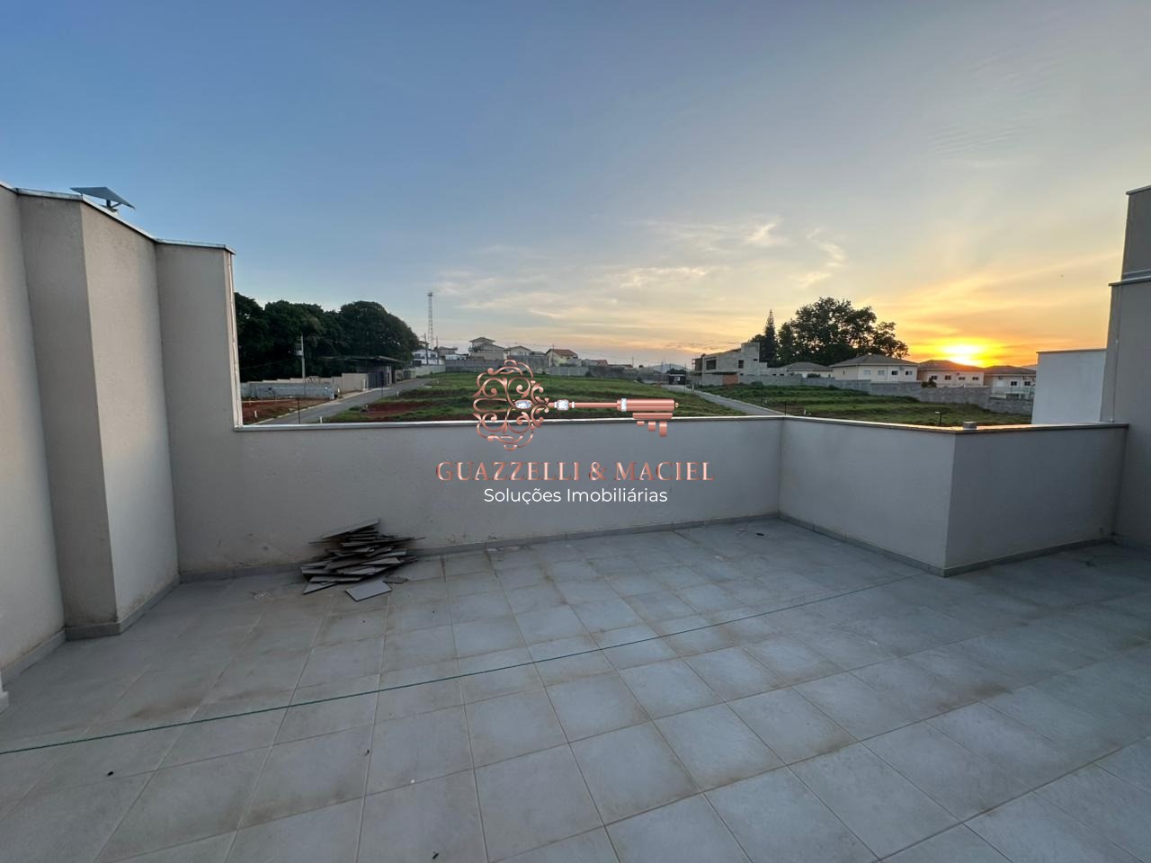 Apartamento em JARDIM MARIA TRINDADE, SÃO ROQUE - Apartamento à venda em São Roque-SP, Jardim Maria Trindade: 2 quartos, 1 suite, 2 banheiros, 1 vaga, 144m². Aproveite! - Foto 2