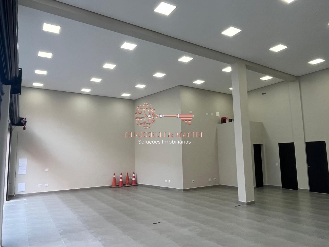 salao em CENTRO, SÃO ROQUE - Salão Comercial para Locação no Centro de São Roque-SP  152m², 1 Sala, 2 Banheiros - Foto 10