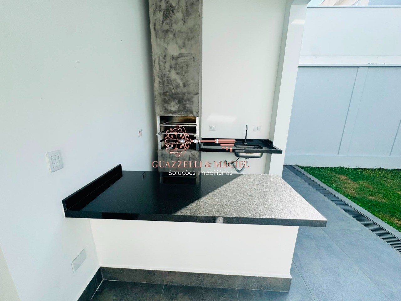 Condomínio em LOTEAMENTO VILLA DI ROMA, SÃO ROQUE - Casa em Condomínio de Luxo para Locação em São Roque-SP  3 Quartos, 1 Suíte, 2 Salas, 4 Banheiros, 4 Vagas, 200m² - Foto 9