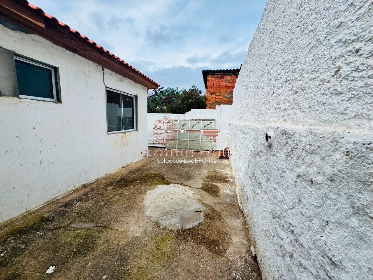 salao em SOROCABANA, MAIRINQUE - Salão Comercial de Alto Padrão na Sorocabana: 1 sala, 2 banheiros, 25 vagas de garagem, 120m² - Mairinque-SP. - Foto 3