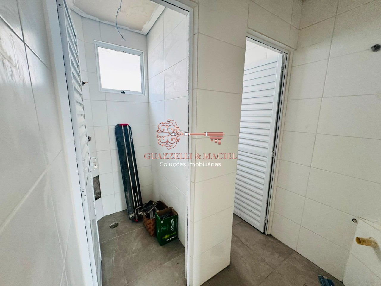 salao em SOROCABANA, MAIRINQUE - Salão Comercial de Alto Padrão na Sorocabana: 1 sala, 2 banheiros, 25 vagas de garagem, 120m² - Mairinque-SP. - Foto 10