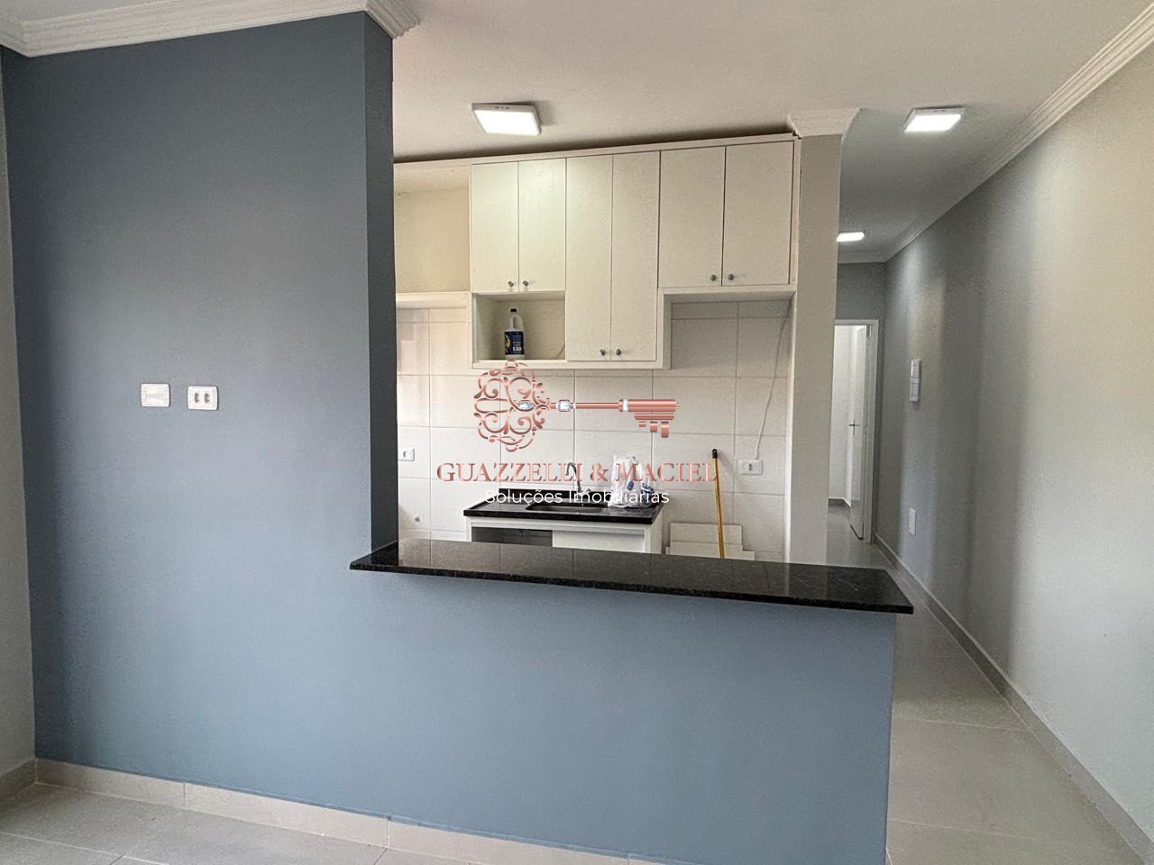 Apartamento em JARDIM GUAÇU, SÃO ROQUE - Venda de Apartamento Impecável em São Roque-SP, Jardim Guaçu: 2 Quartos, 1 Suíte, 1 Sala, 2 Banheiros, 1 Vaga de Garagem, 110m². - Foto 7