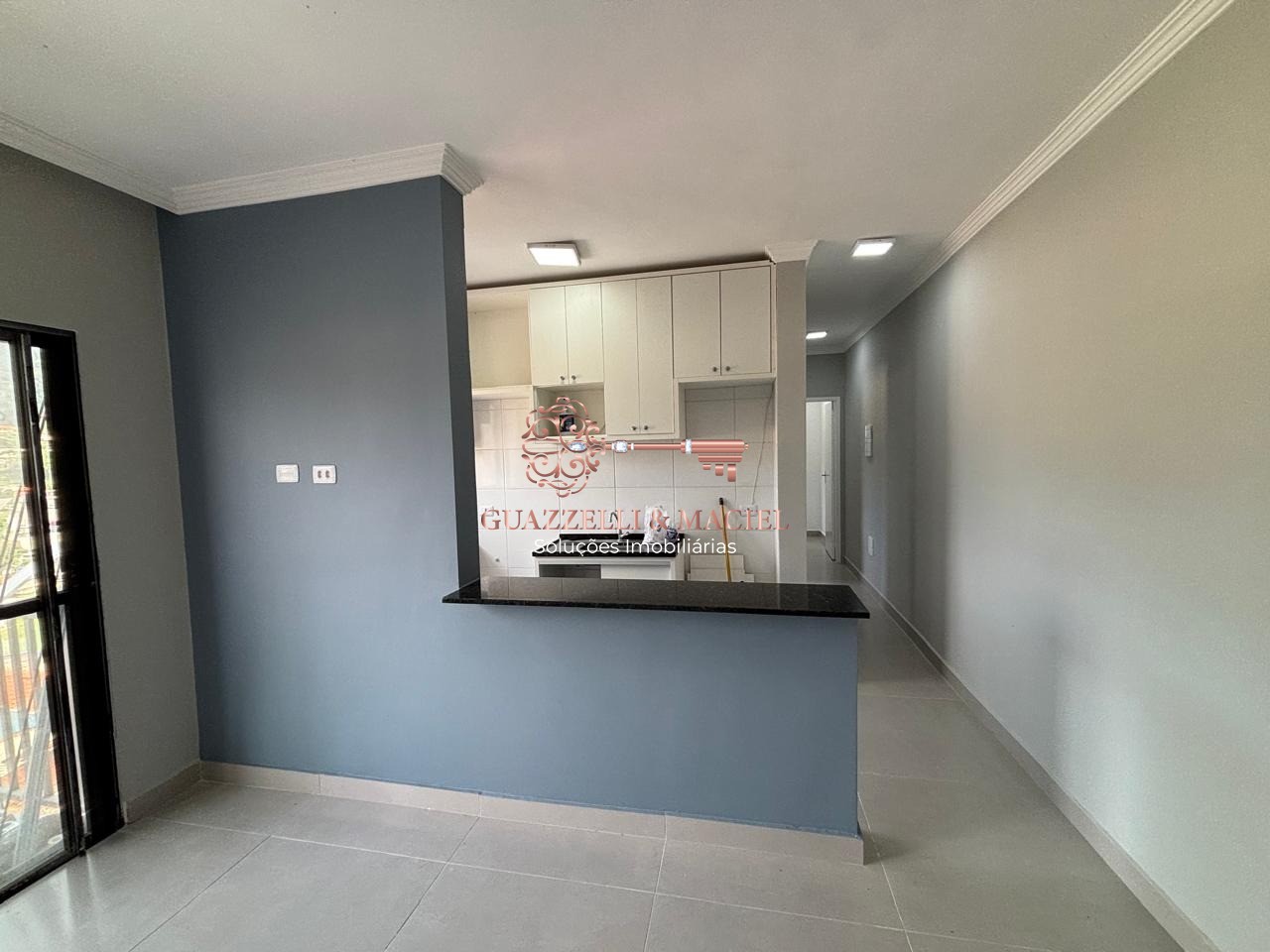 Apartamento em JARDIM GUAÇU, SÃO ROQUE - Venda de Apartamento Impecável em São Roque-SP, Jardim Guaçu: 2 Quartos, 1 Suíte, 1 Sala, 2 Banheiros, 1 Vaga de Garagem, 110m². - Foto 2