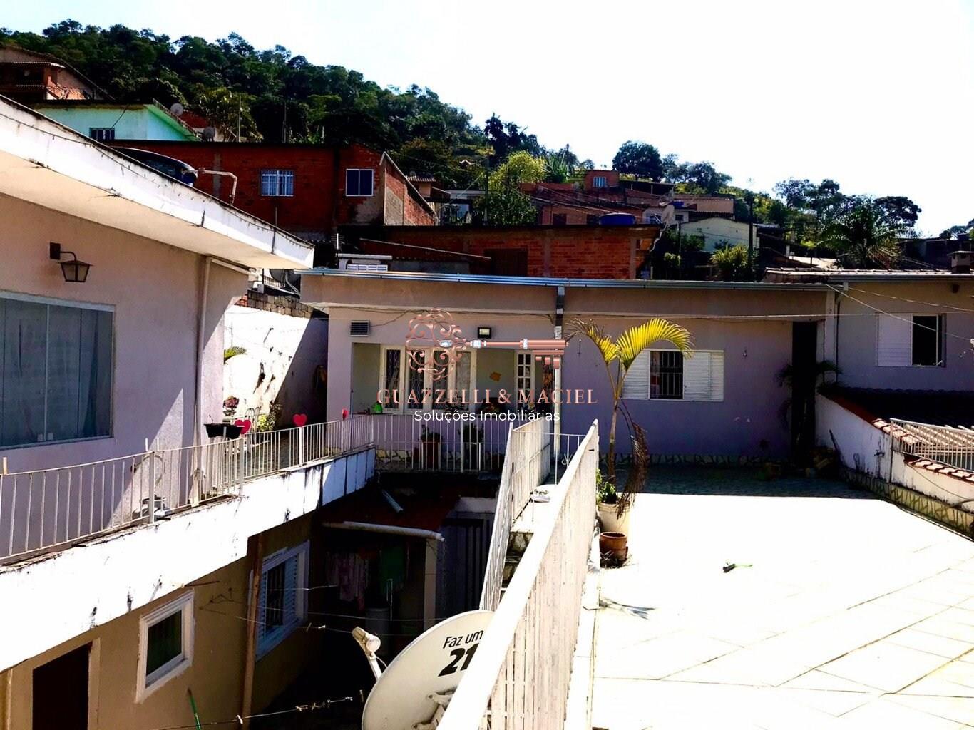 Casa em Vila Nova São Roque, São Roque - Casa para venda, ótima para investimento, são três casas para moradia e aluguel,  Vila Nova São Roque, São Roque - Foto 2