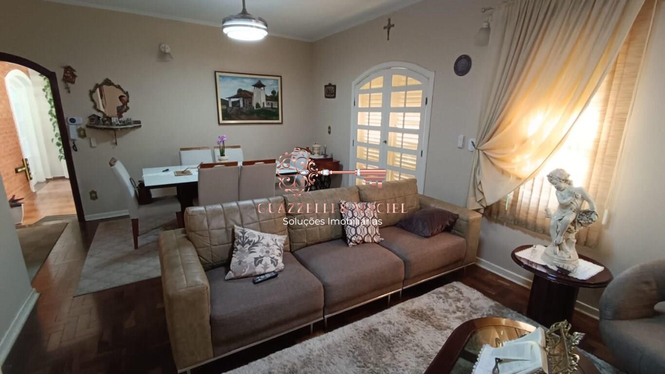 Casa em Jardim Bandeirantes, São Roque - Casa de luxo no Jardim Bandeirantes: 3 quartos, 2 suítes, 3 banheiros, 2 vagas de garagem e 195,09 m² de área. Venda ou locação em São Roque-SP! - Foto 3