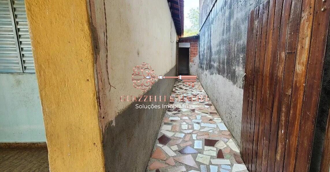 Casa em Vila Santo Antônio, São Roque - Foto 4