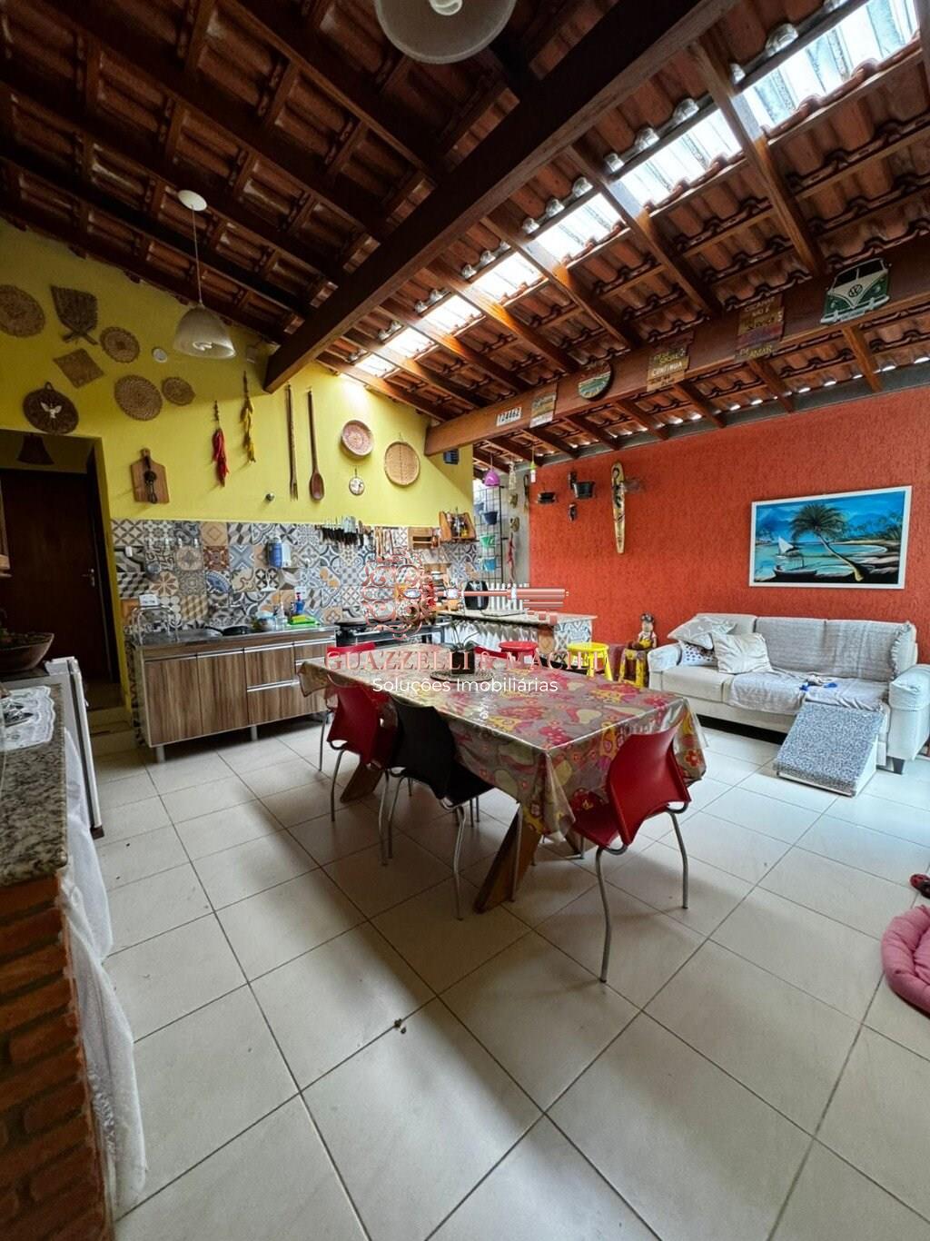 Casa em Jardim Brasil, São Roque - Casa à venda em São Roque-SP, bairro Jardim Brasil: 2 quartos, 1 sala, 3 banheiros, 2 vagas, 118m² de área - Foto 1