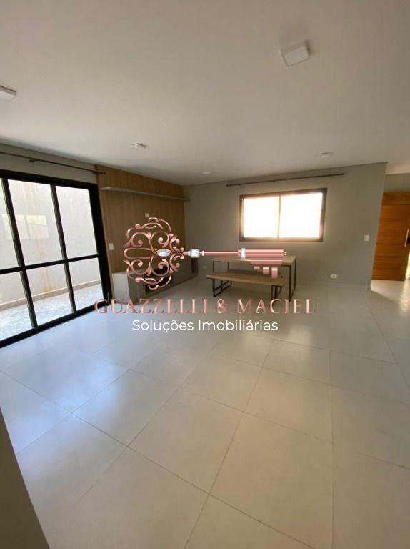 Condomínio em Parque Varanguera, São Roque - Casa com 3 dormitórios para venda, 170 m²  - Parque Varanguera - São Roque/SP