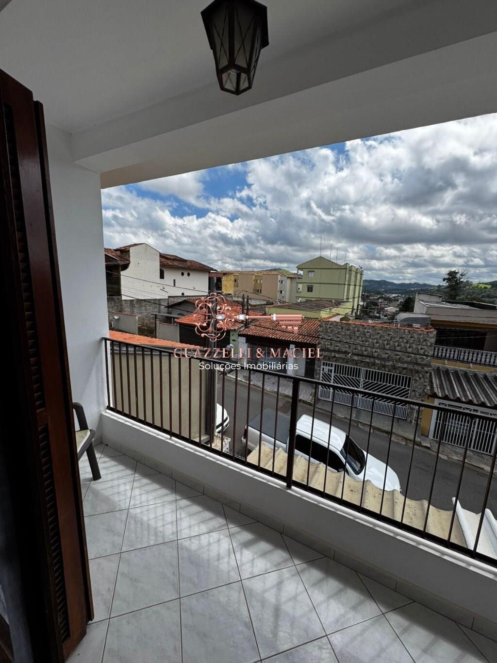 Casa em Jardim Brasil, São Roque - Casa à venda em São Roque-SP, bairro Jardim Brasil: 2 quartos, 1 sala, 3 banheiros, 2 vagas, 118m² de área - Foto 2