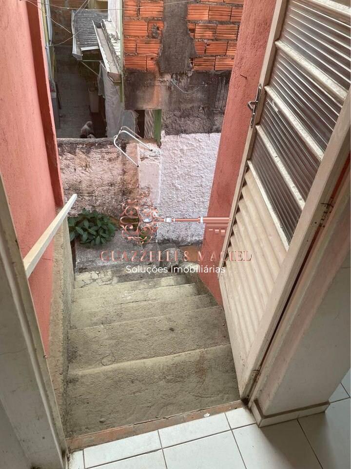 Casa em Centro, Mairinque - Casa à venda no Centro de Mairinque-SP: 2 quartos, 1 sala, 1 banheiro, 1 vaga de garagem, 150 m² de área - Foto 3