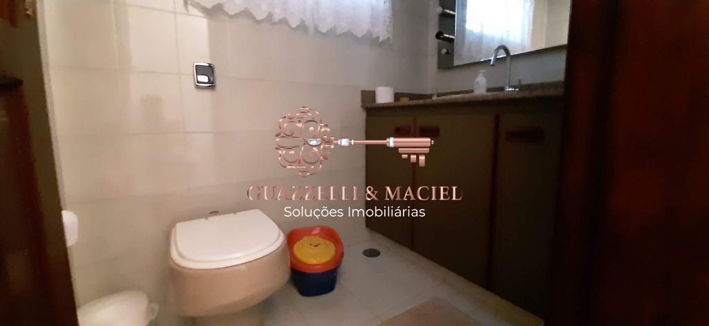 Casa em Vila Marques, São Roque - Casa para locação na Vila Marques, São Roque-SP: 4 quartos, 2 suítes, 2 salas, 3 banheiros, 6 vagas de garagem. - Foto 11