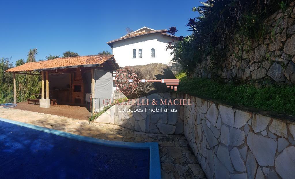Casa em Esplanada Mendes Moraes, São Roque - CA0172Ampla casa em São Roque com 3 dormitórios sendo 1 suíte master, banheiro social, sala 02... - Foto 2