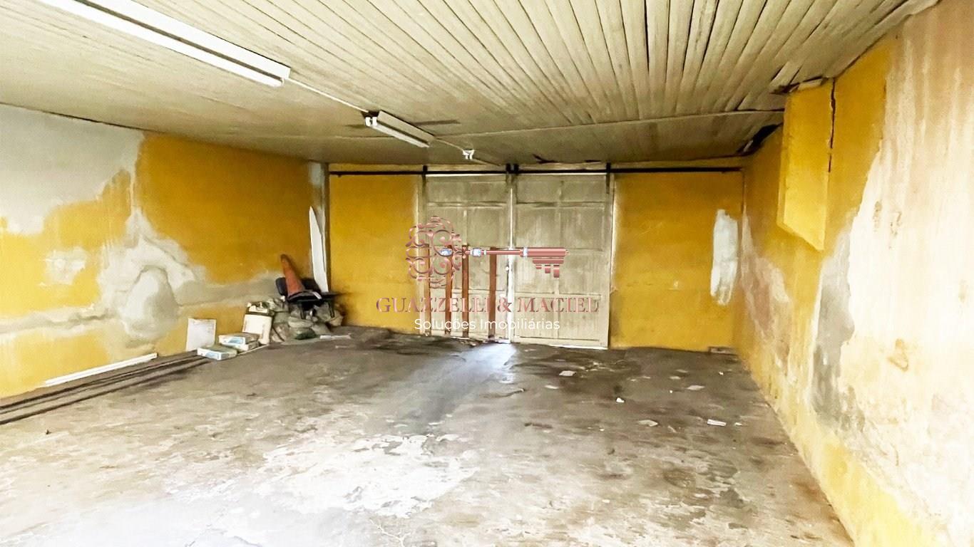 Sobrado Comercial ideal para Consult�rios e Escrit�rios no Centro de S�o Roque!