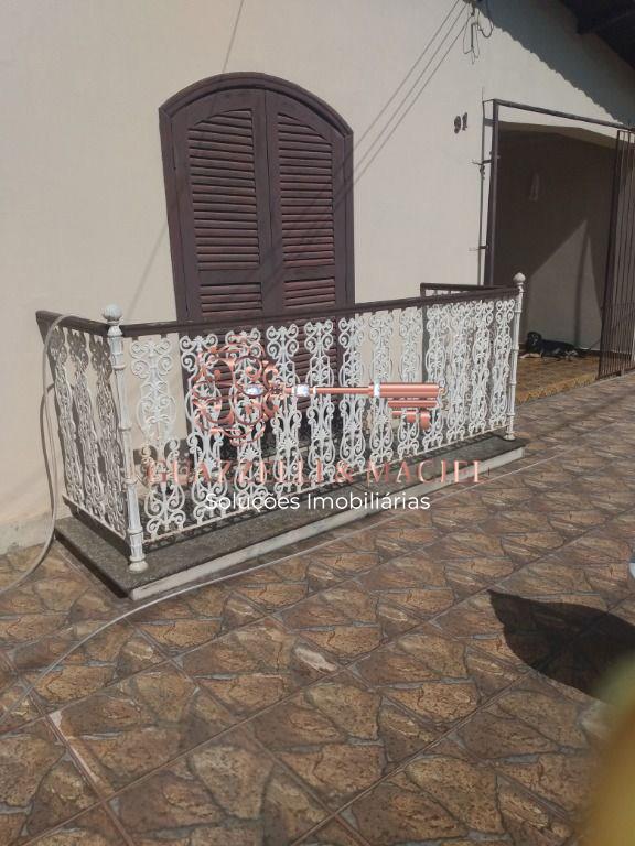 Casa em Centro, São Roque - Casa à venda no Centro de São Roque-SP: 3 quartos, 1 suíte, 3 banheiros, 213,37m² de área! - Foto 3