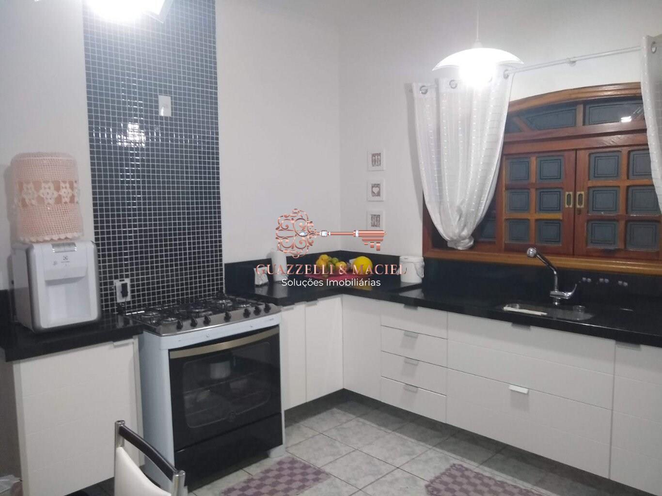 Casa em Paisagem Colonial, São Roque - Imperdível: Casa à venda em São Roque-SP, bairro Paisagem Colonial, 3 quartos, 2 salas, 2 banheiros, 4 vagas de garagem, 282 m². - Foto 9