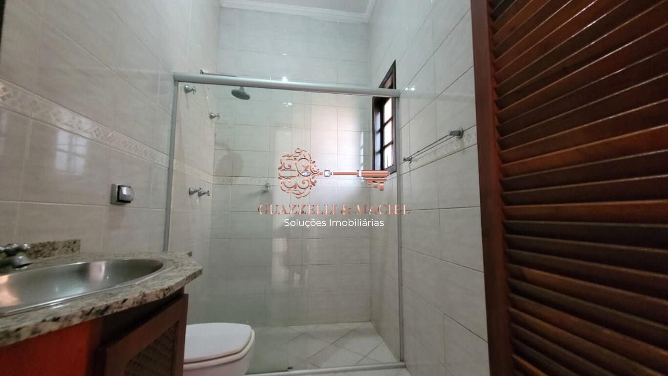 Casa em Jardim Meny, São Roque - Imperdível oportunidade! Casa à venda em São Roque-SP, Jardim Meny, 3 quartos, 3 suítes, 2 salas, 4 banheiros, 2 vagas, 180m². - Foto 3