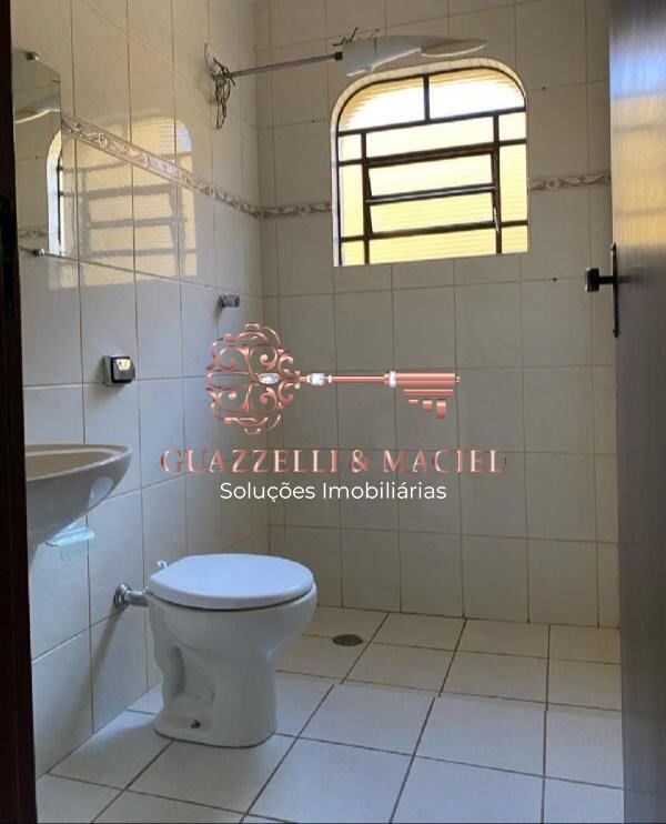 Casa em Jardim Villaça, São Roque - Imperdível: Casa à venda em São Roque-SP, Jardim Villaça! 2 quartos, 1 sala, 1 banheiro, 2 vagas de garagem, 100m². - Foto 10