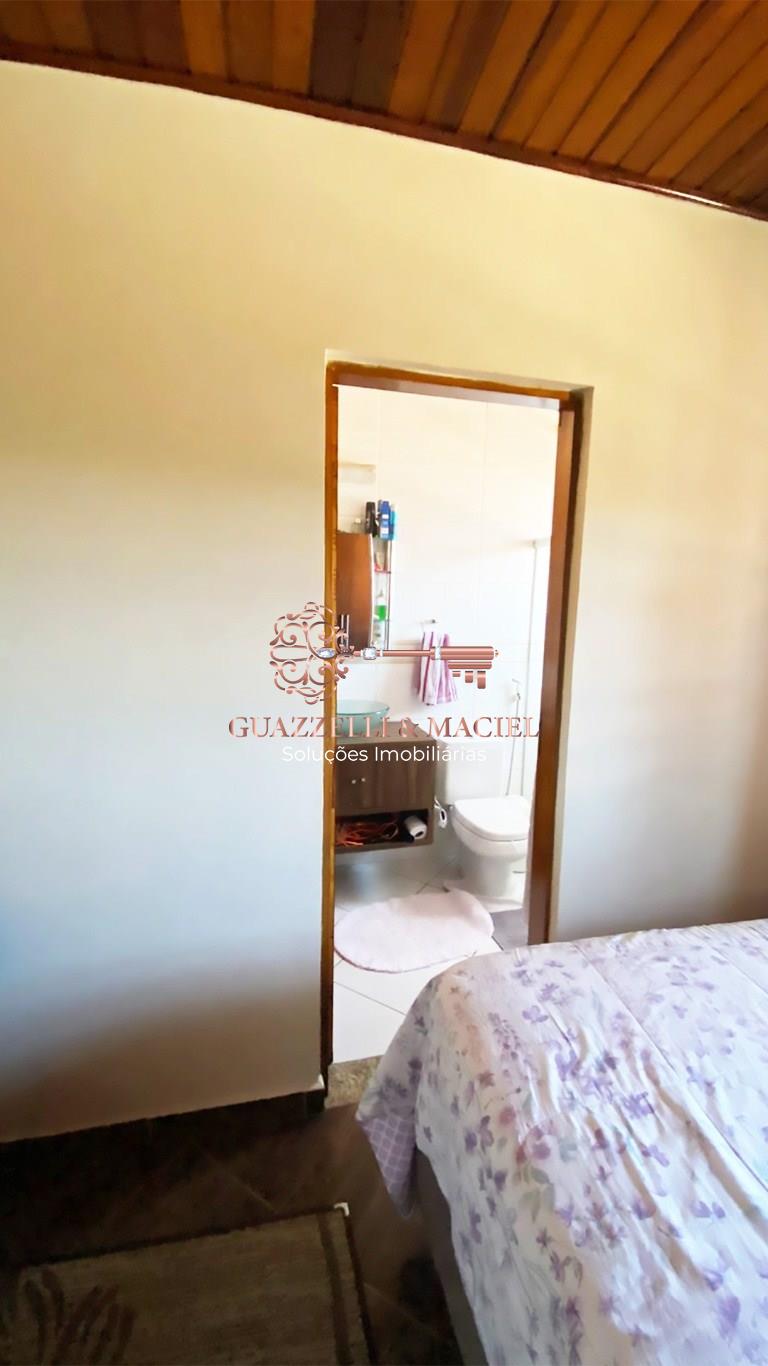 Casa em Marmeleiro, Mairinque - Imperdível oportunidade: Casa à venda em Mairinque-SP, bairro Marmeleiro, 2 quartos, 1 suíte, 2 salas, 3 banheiros, 4 vagas de garagem, 179 m². - Foto 21
