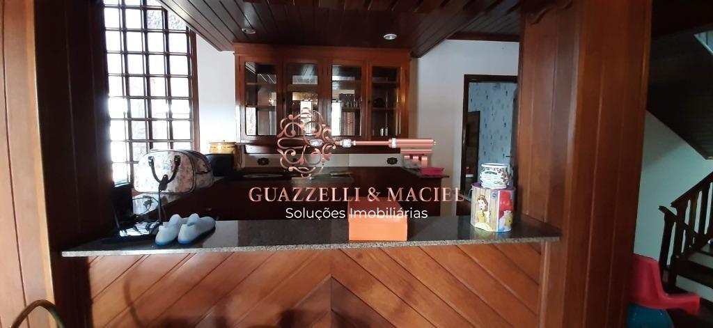 Casa em Vila Marques, São Roque - Casa para locação na Vila Marques, São Roque-SP: 4 quartos, 2 suítes, 2 salas, 3 banheiros, 6 vagas de garagem. - Foto 46
