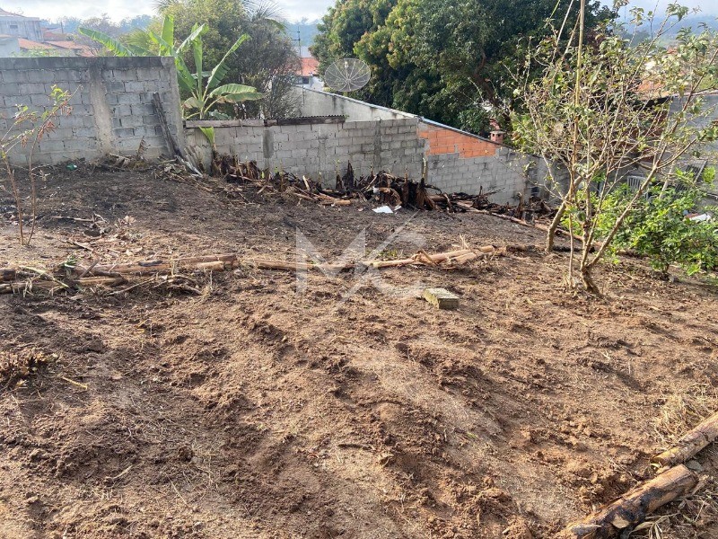 Terreno, 1329 m² - Foto 1
