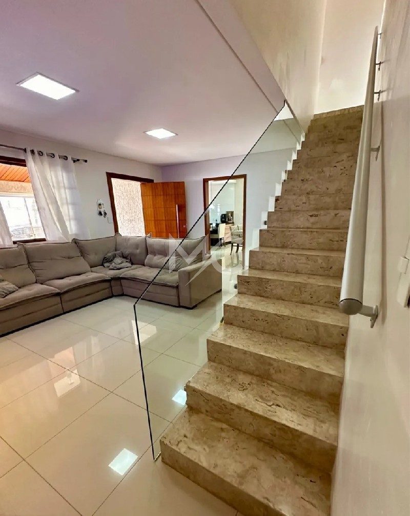 Casa, 3 quartos - Foto 1
