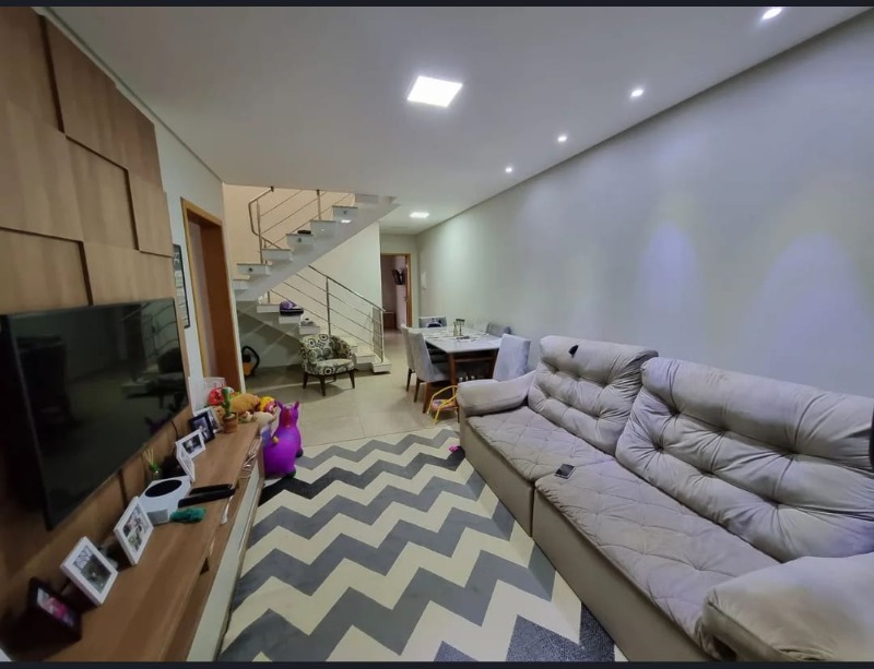 Casa, 3 quartos - Foto 1
