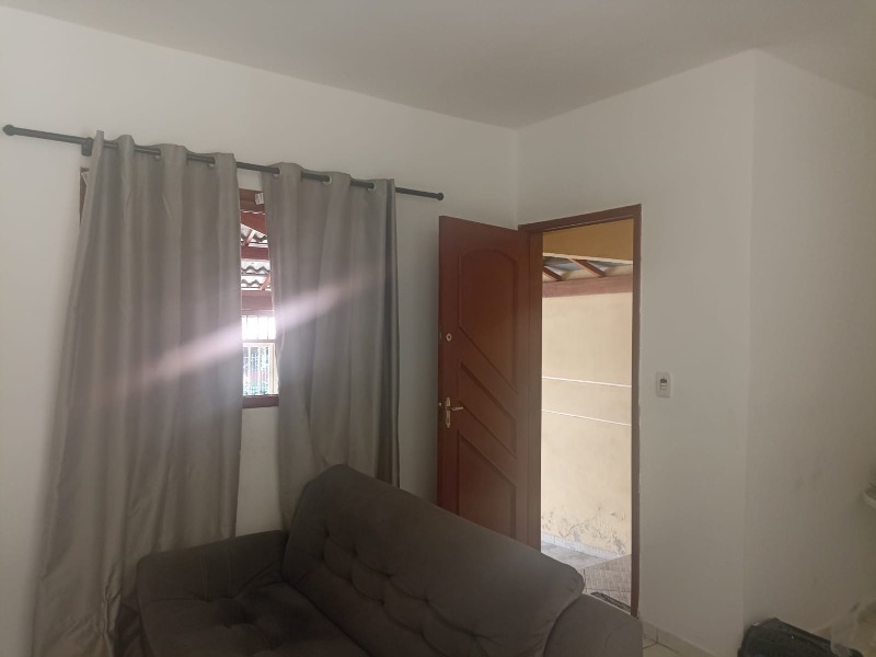 Casa, 3 quartos, 75 m² - Foto 2